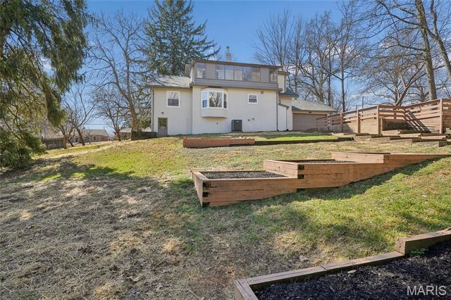 10235 Thorpe Avenue, Overland, MO 63114