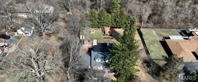 10235 Thorpe Avenue, Overland, MO 63114