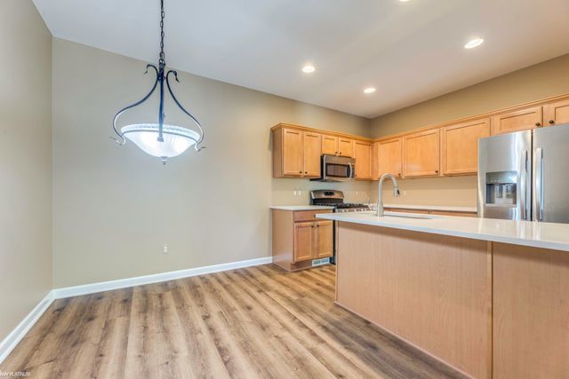 56659 Long Island Drive 133, Shelby Twp, MI 48316