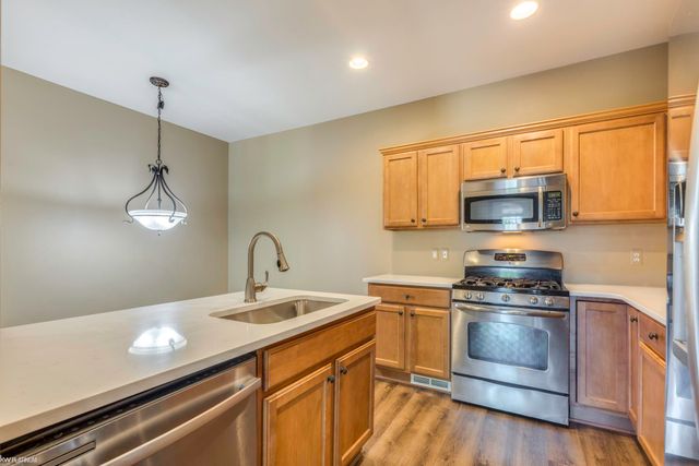 56659 Long Island Drive 133, Shelby Twp, MI 48316
