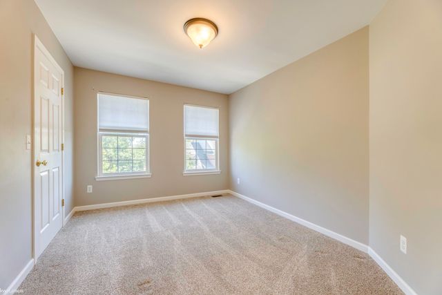 56659 Long Island Drive 133, Shelby Twp, MI 48316