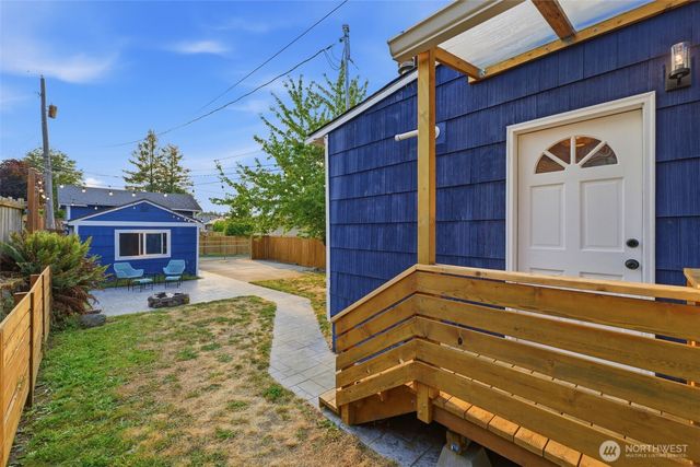 5028 N Vassault Street, Tacoma, WA 98407