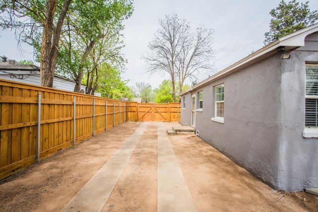 2513 31st Street, Lubbock, TX 79410