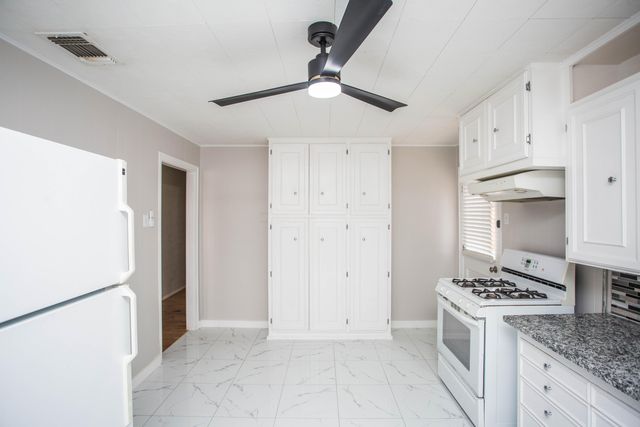 2513 31st Street, Lubbock, TX 79410