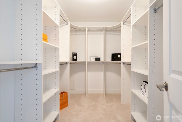 9417 132nd AVE NE, Kirkland, WA 98033