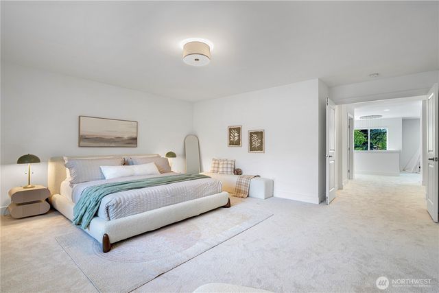 9417 132nd AVE NE, Kirkland, WA 98033