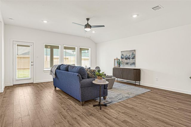 12623 Sunny Fields Lane, Needville, TX 77461