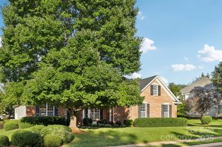 8012 Avanti Drive, Waxhaw, NC 28173