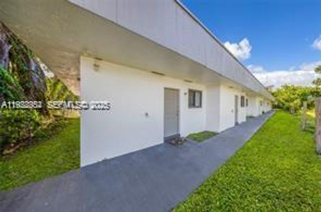 2237 Taylor St 1, Hollywood, FL 33020