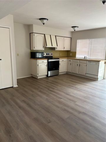 18310 Navajo Trail Drive, Spring, TX 77388