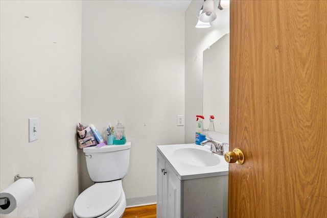 6418 Raymond Road, Madison, WI 53711