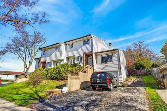 6418 Raymond Road, Madison, WI 53711