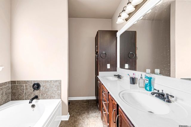 16030 Timberstone Dr, Prairieville, LA 70769