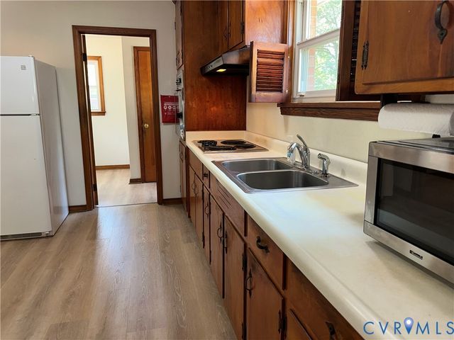 906 Andros Rd, Richmond, VA 23225