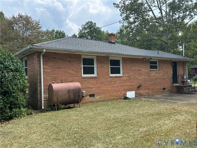 906 Andros Rd, Richmond, VA 23225