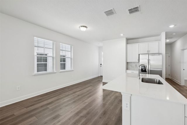 2300 HEN ROAD, Minneola, FL 34715