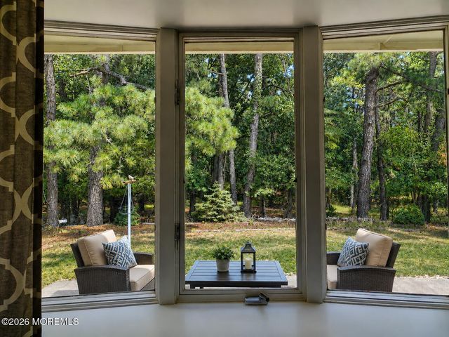 2201 Mount Hope Lane, Toms River, NJ 08753
