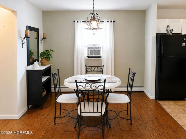 2201 Mount Hope Lane, Toms River, NJ 08753