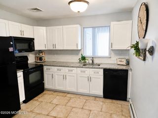 2201 Mount Hope Lane, Toms River, NJ 08753
