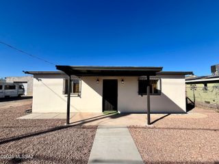 1416 S Highland Avenue, Tucson, AZ 85713