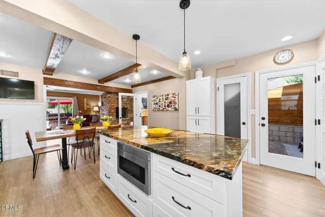 3332 Santa Carlotta Street, La Crescenta, CA 91214