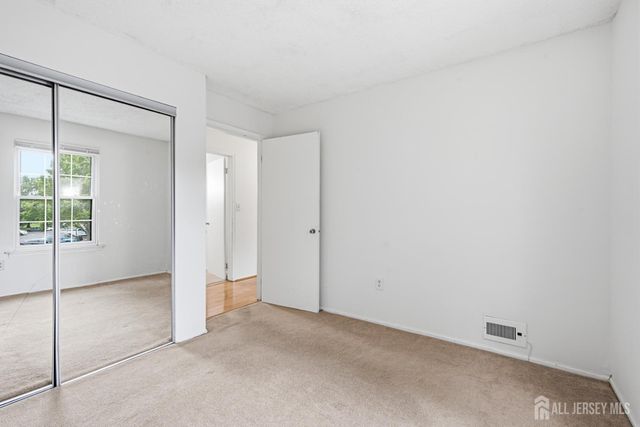 334 Lancaster Court, Piscataway, NJ 08854