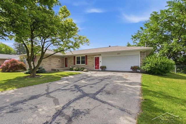 1804 Midland Road, Bay City, MI 48706