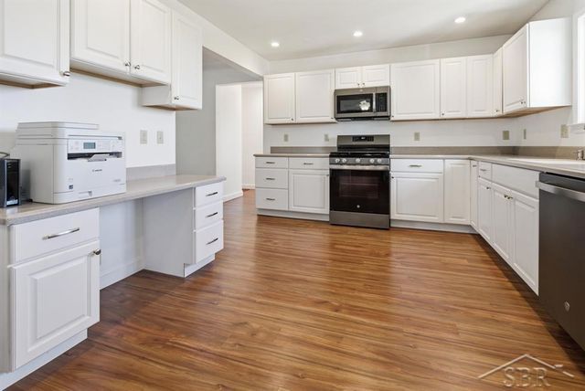 1804 Midland Road, Bay City, MI 48706
