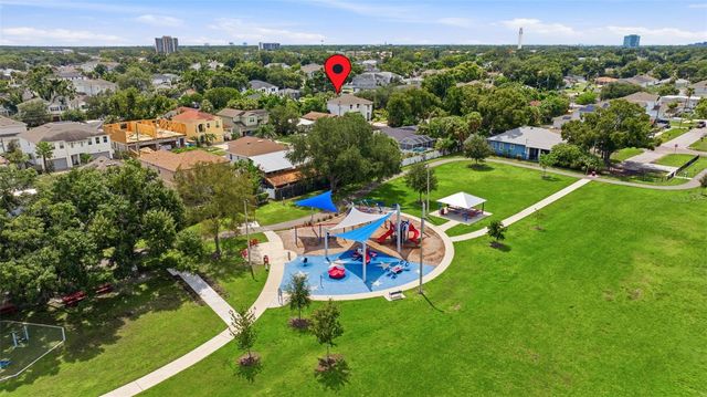 2422 W CARMEN STREET, Tampa, FL 33609