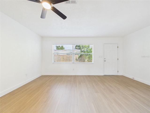 404 6TH AVENUE NW, Largo, FL 33770