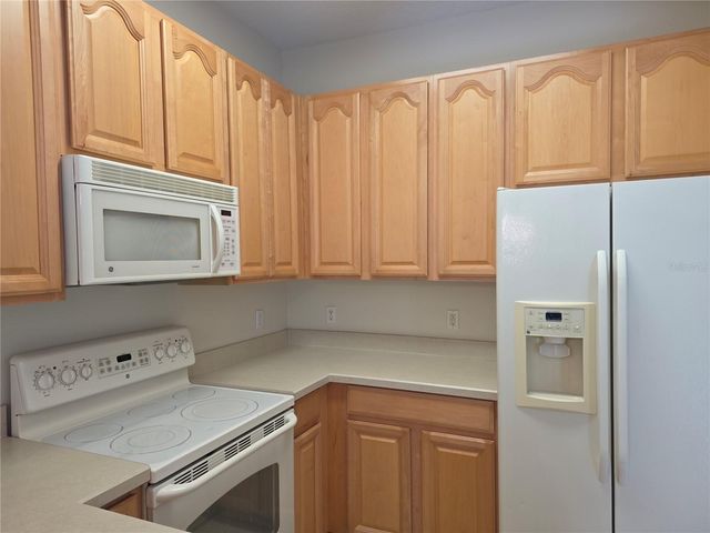 16661 CEDAR CREST DRIVE, Orlando, FL 32828
