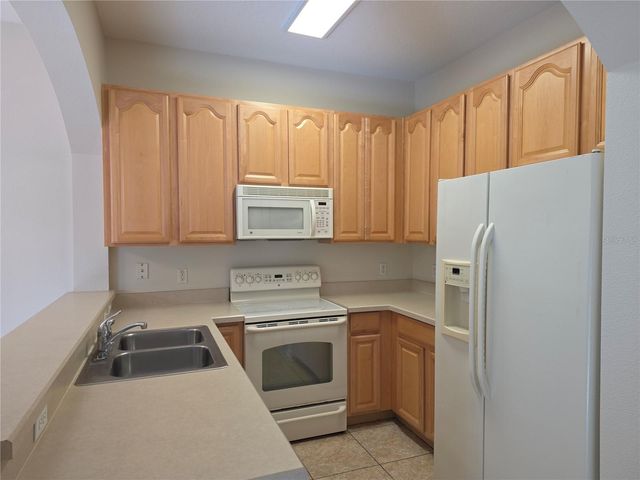 16661 CEDAR CREST DRIVE, Orlando, FL 32828