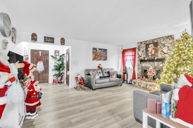 546 Dixie Dr, Stockton, CA 95215