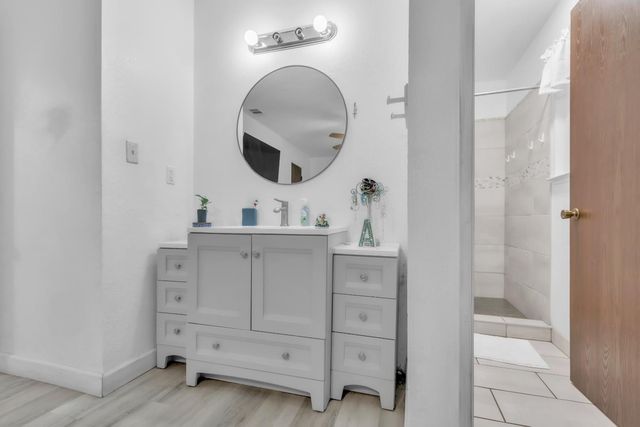 546 Dixie Dr, Stockton, CA 95215