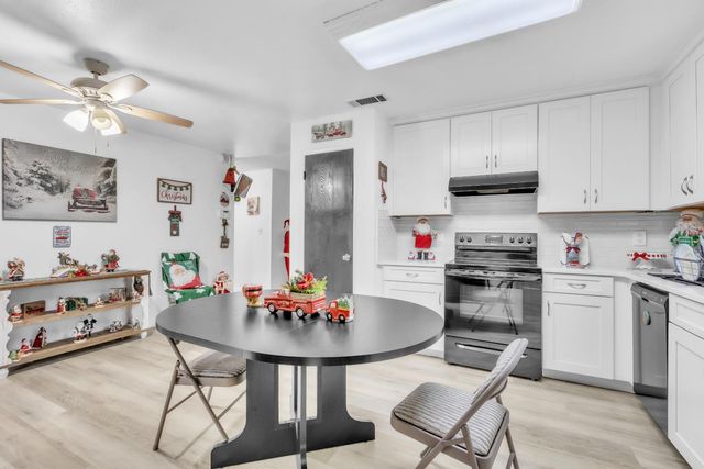 546 Dixie Dr, Stockton, CA 95215