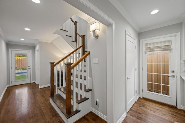 6230 Revere Place, Dallas, TX 75214