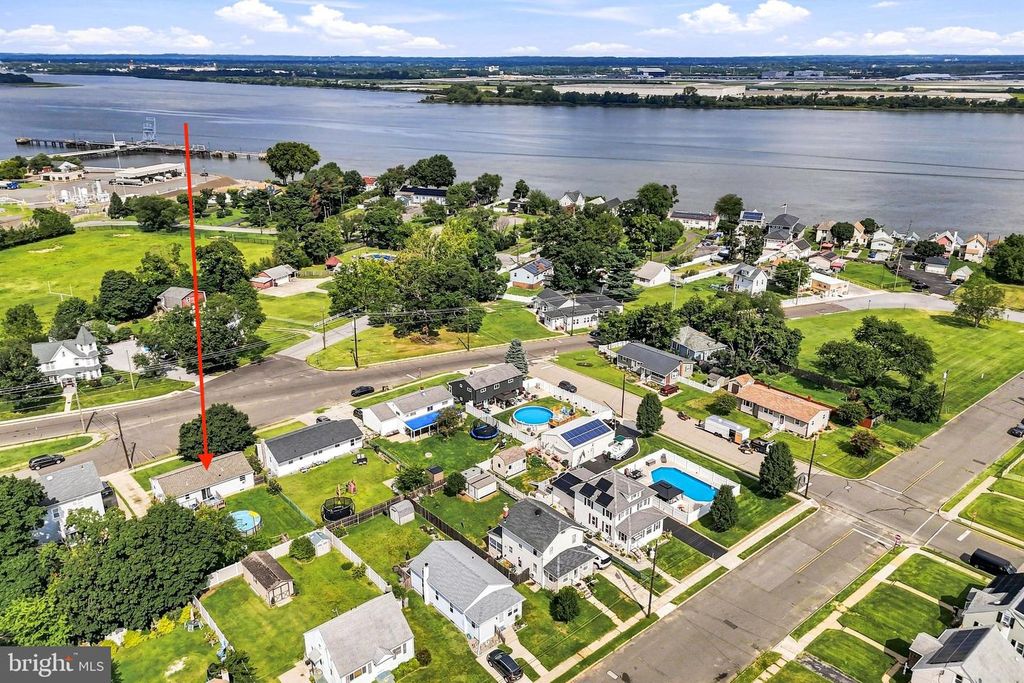 205 LINCOLN AVE, PAULSBORO, NJ 08066 — photo 4