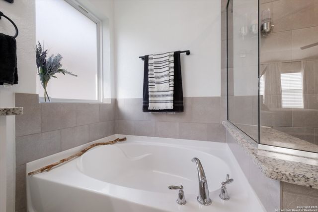 9029 Curling Post, Schertz, TX 78154