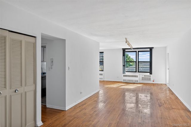 87-10 51st Avenue 7A, Elmhurst, NY 11373