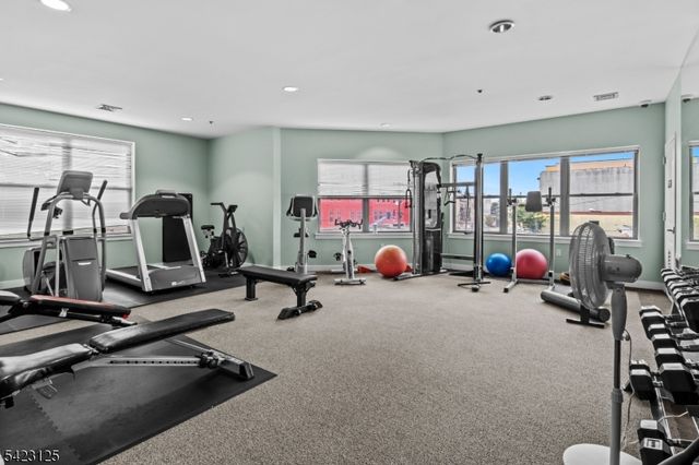 172 Culver Ave 206, Jersey City, NJ 07305