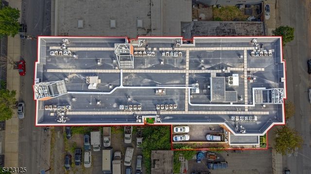 172 Culver Ave 206, Jersey City, NJ 07305