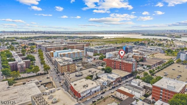 172 Culver Ave 206, Jersey City, NJ 07305