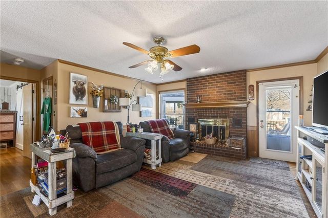 6513 SE Ryan Road, Blue Springs, MO 64014