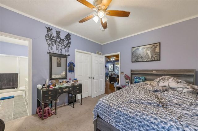 6513 SE Ryan Road, Blue Springs, MO 64014