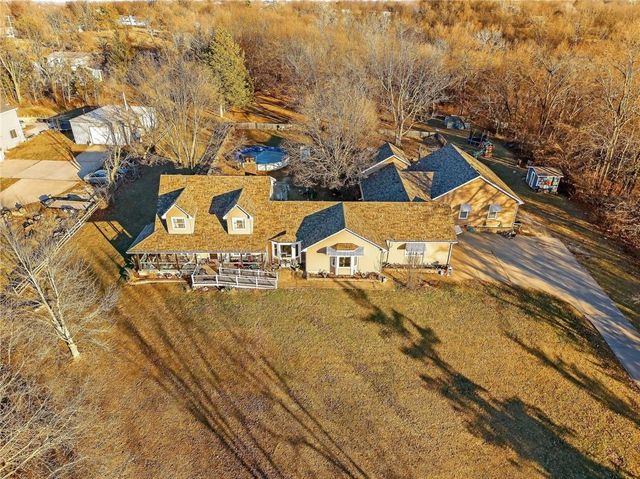 6513 SE Ryan Road, Blue Springs, MO 64014