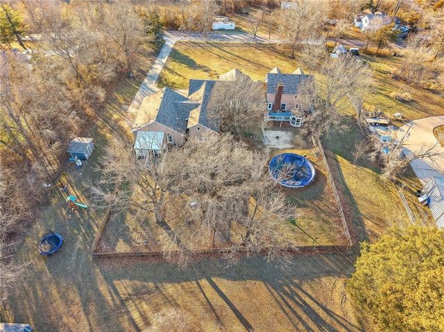 6513 SE Ryan Road, Blue Springs, MO 64014