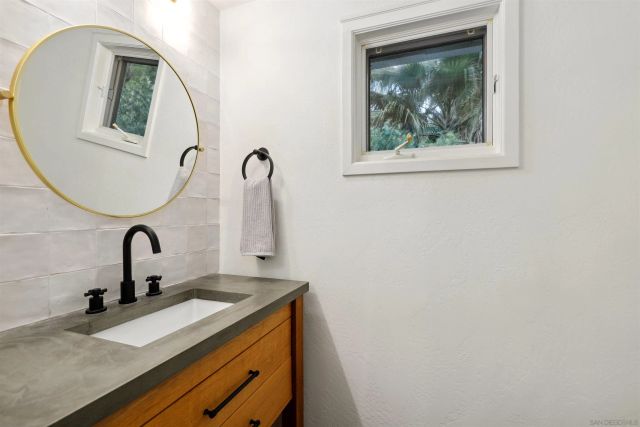 4525-27 Conrad Drive, La Mesa, CA 91941