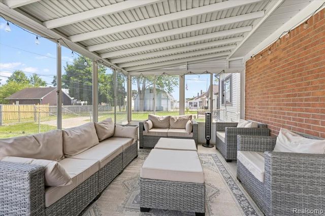 1809 12th Street, Wyandotte, MI 48192
