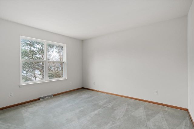 4340 Fox Hills Drive, Janesville, WI 53546