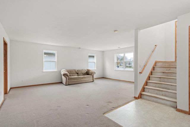 4340 Fox Hills Drive, Janesville, WI 53546